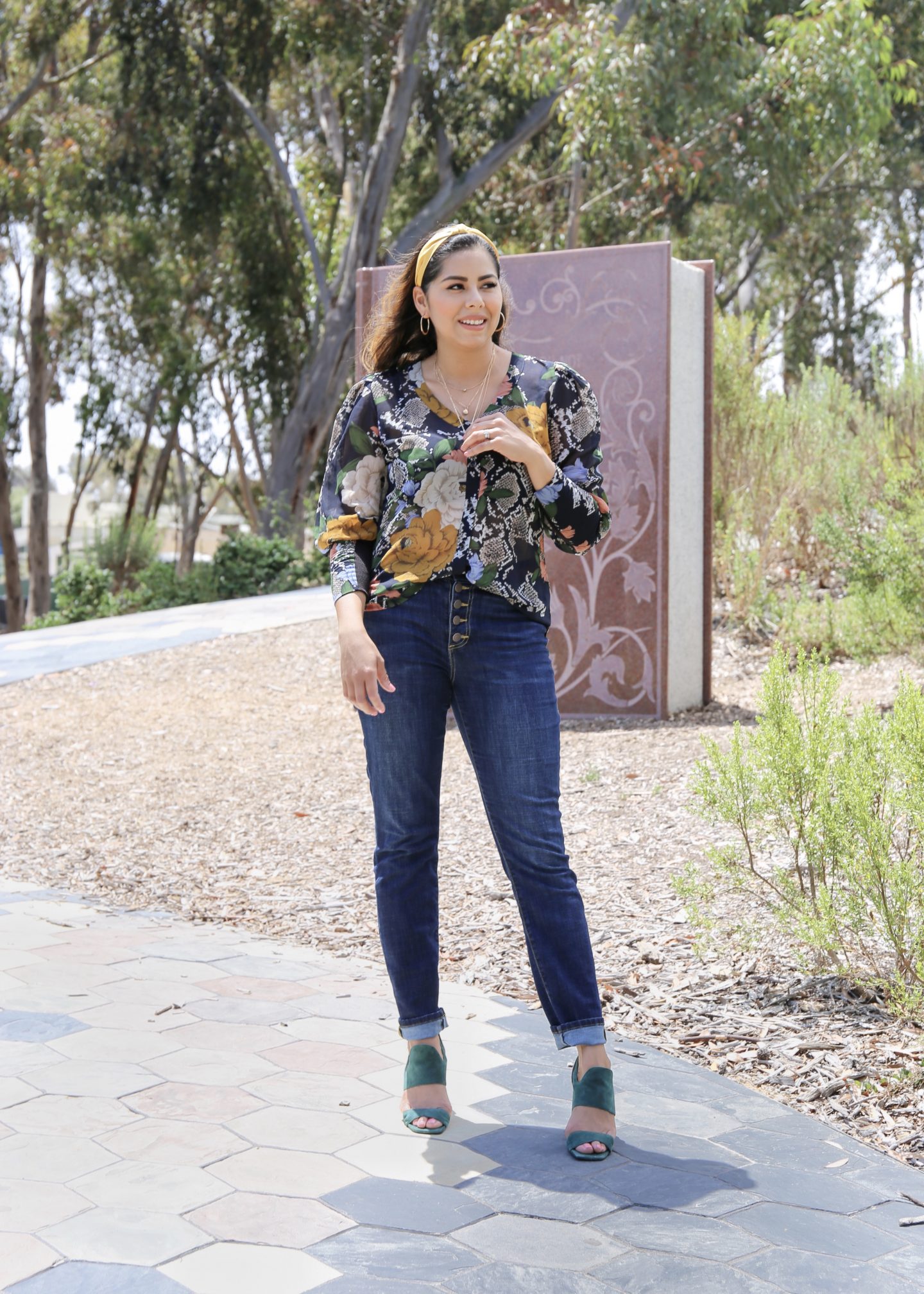 cabi Fall 2019 - How to wear snake print in Summer - Lil bits of Chic