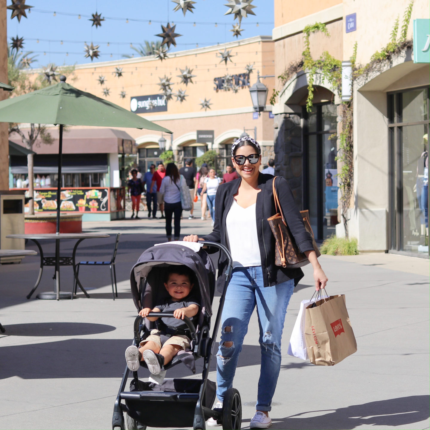 Getting Holiday Ready with Las Americas Premium Outlets - Lil bits of Chic