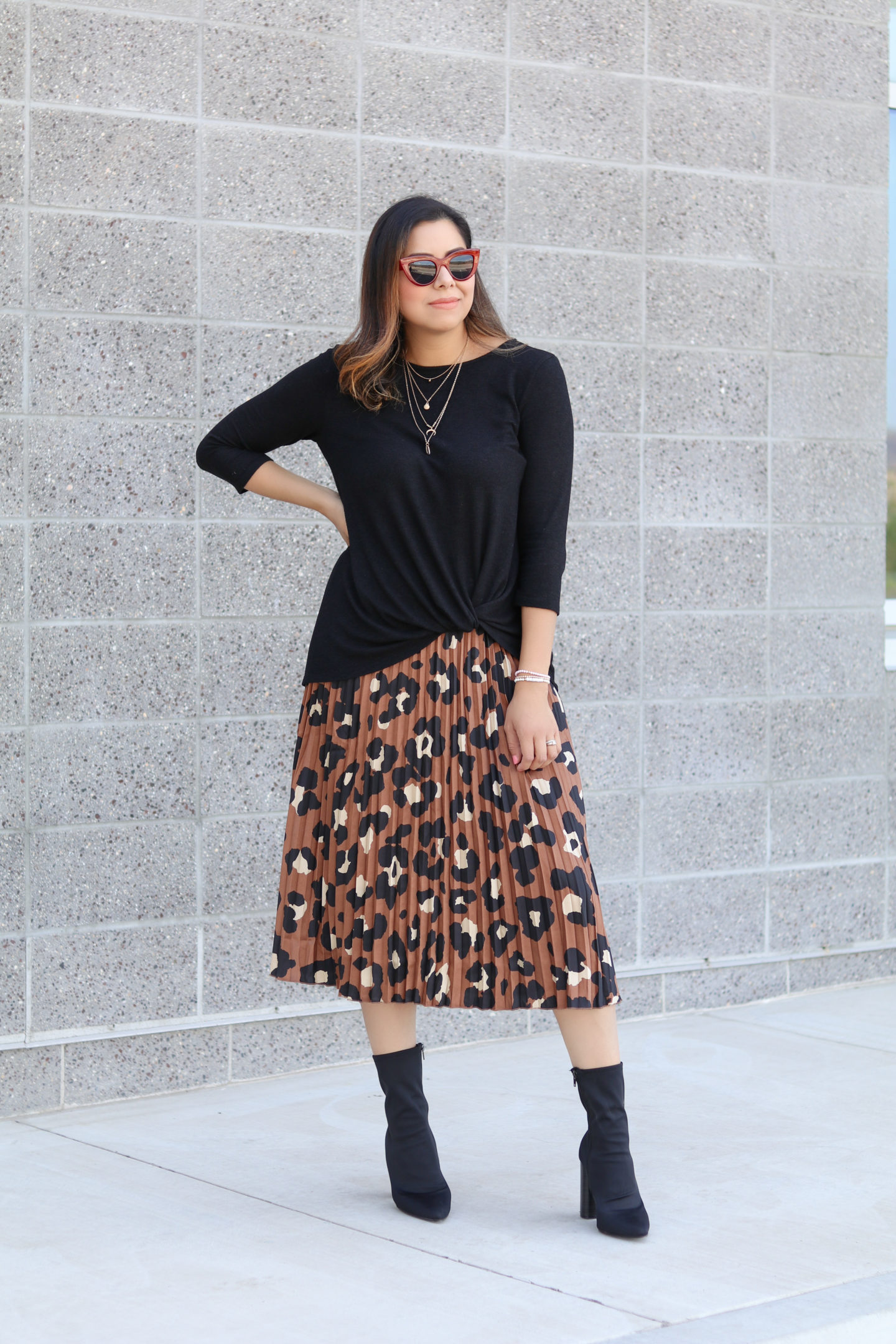 Chic Thanksgiving Outfit Idea, Stylish Thanksgiving Outfit Idea