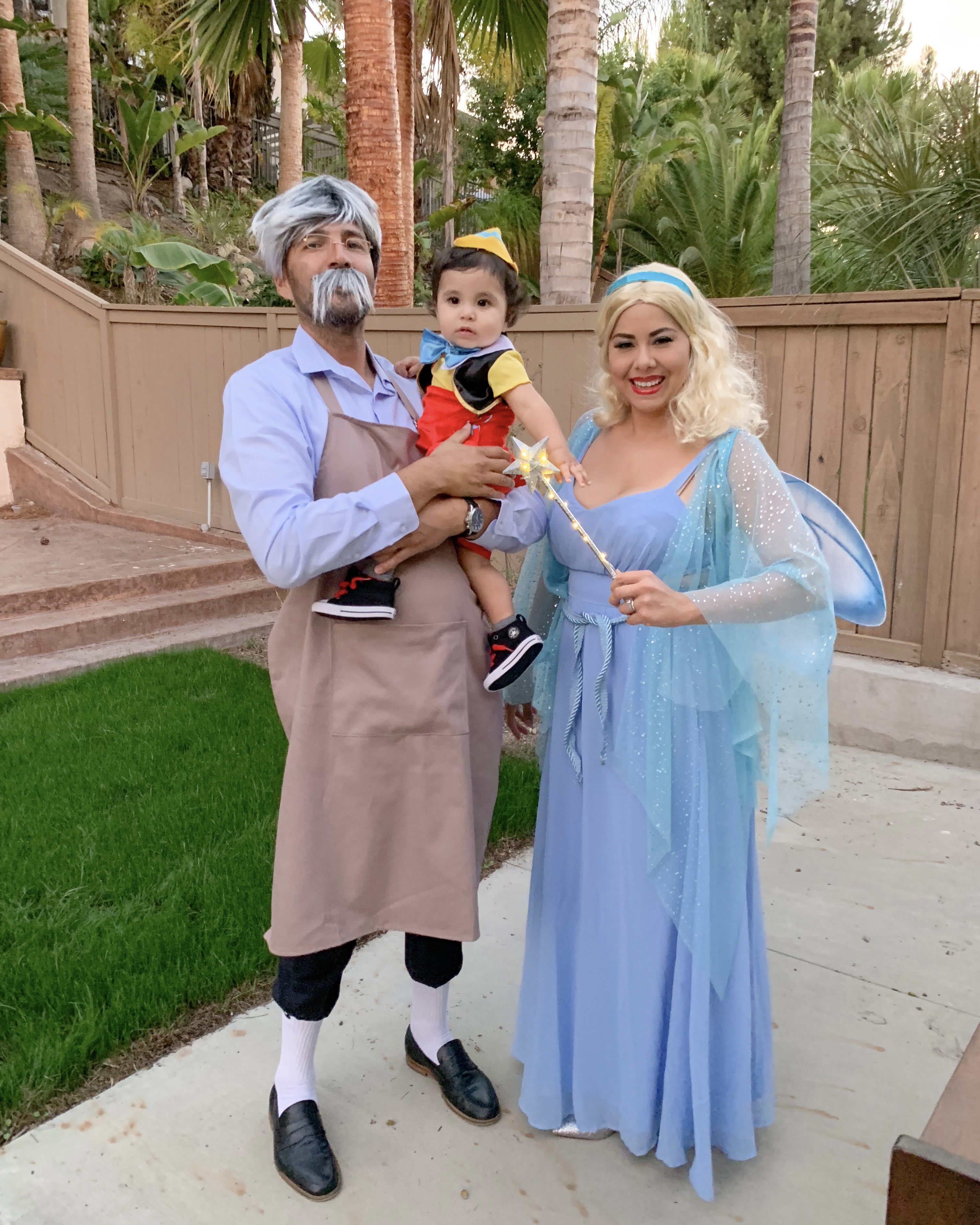 Family Halloween Costumes - Lil bits of Chic