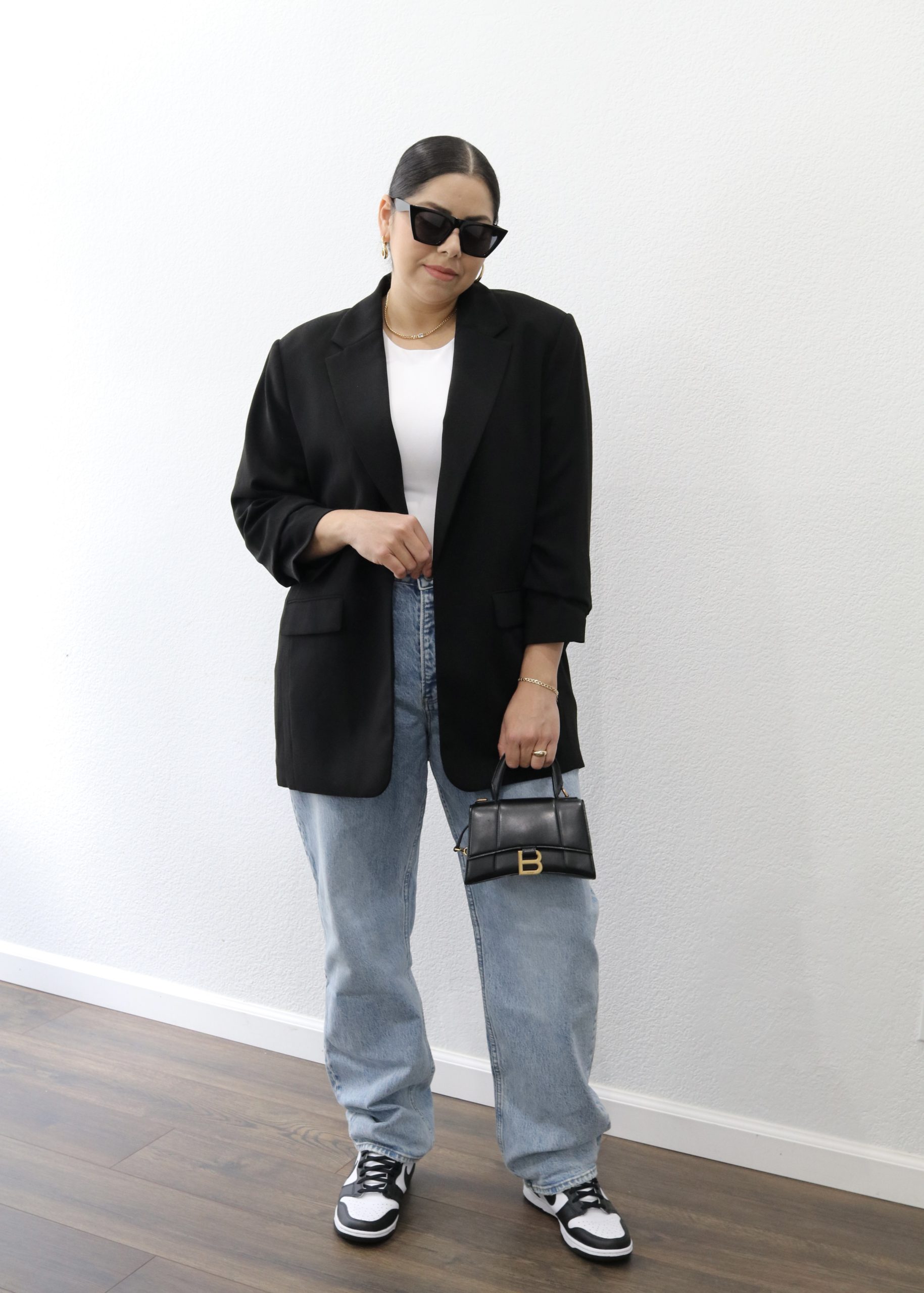 Styling Women High Rise Dad Jeans Lil bits of Chic