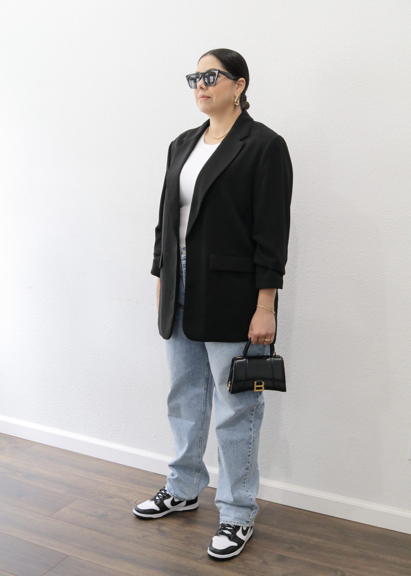 casual blazer outfit with wide leg jeans dad sneakers YESMISSY - YesMissy